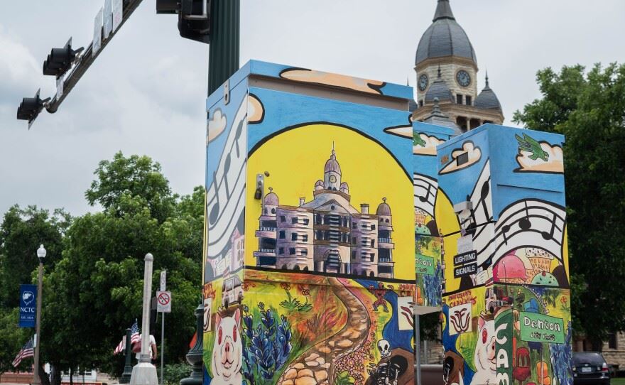  Downtown Traffic Box